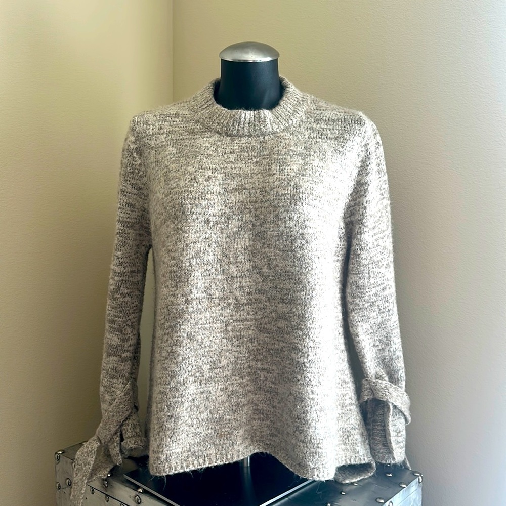 Lipslide Sweater